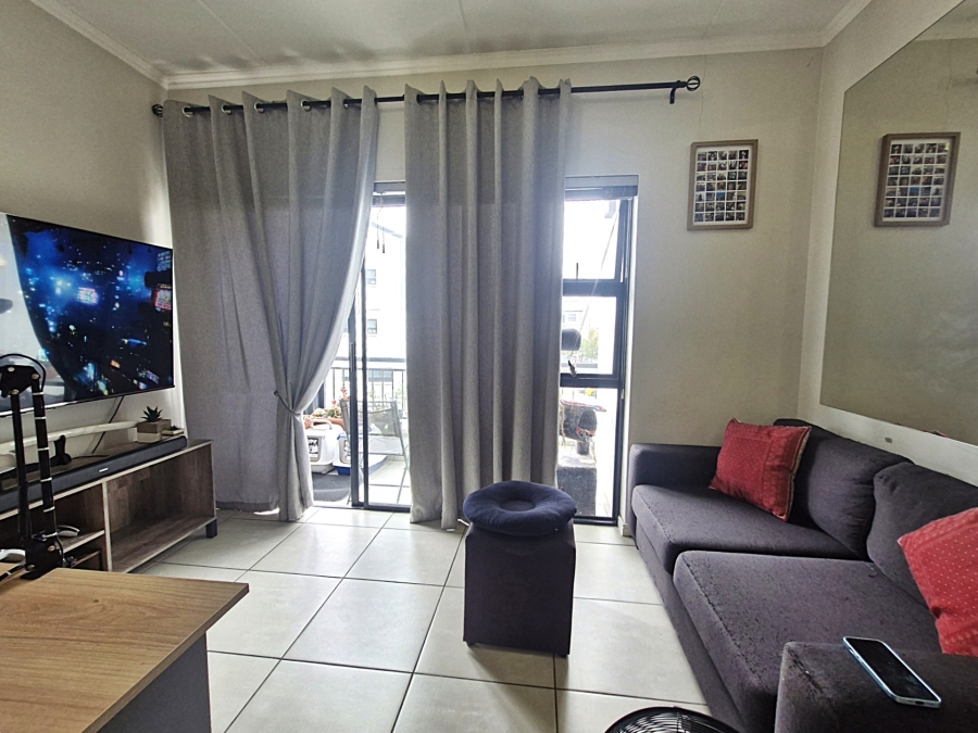 To Let 1 Bedroom Property for Rent in Richwood Western Cape